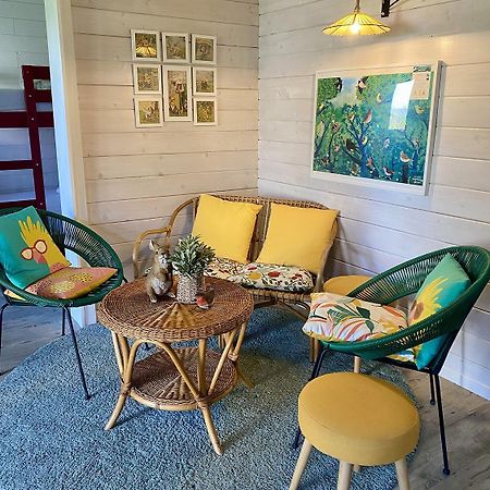 Le Cabanon De Chessy Bed & Breakfast Exterior foto
