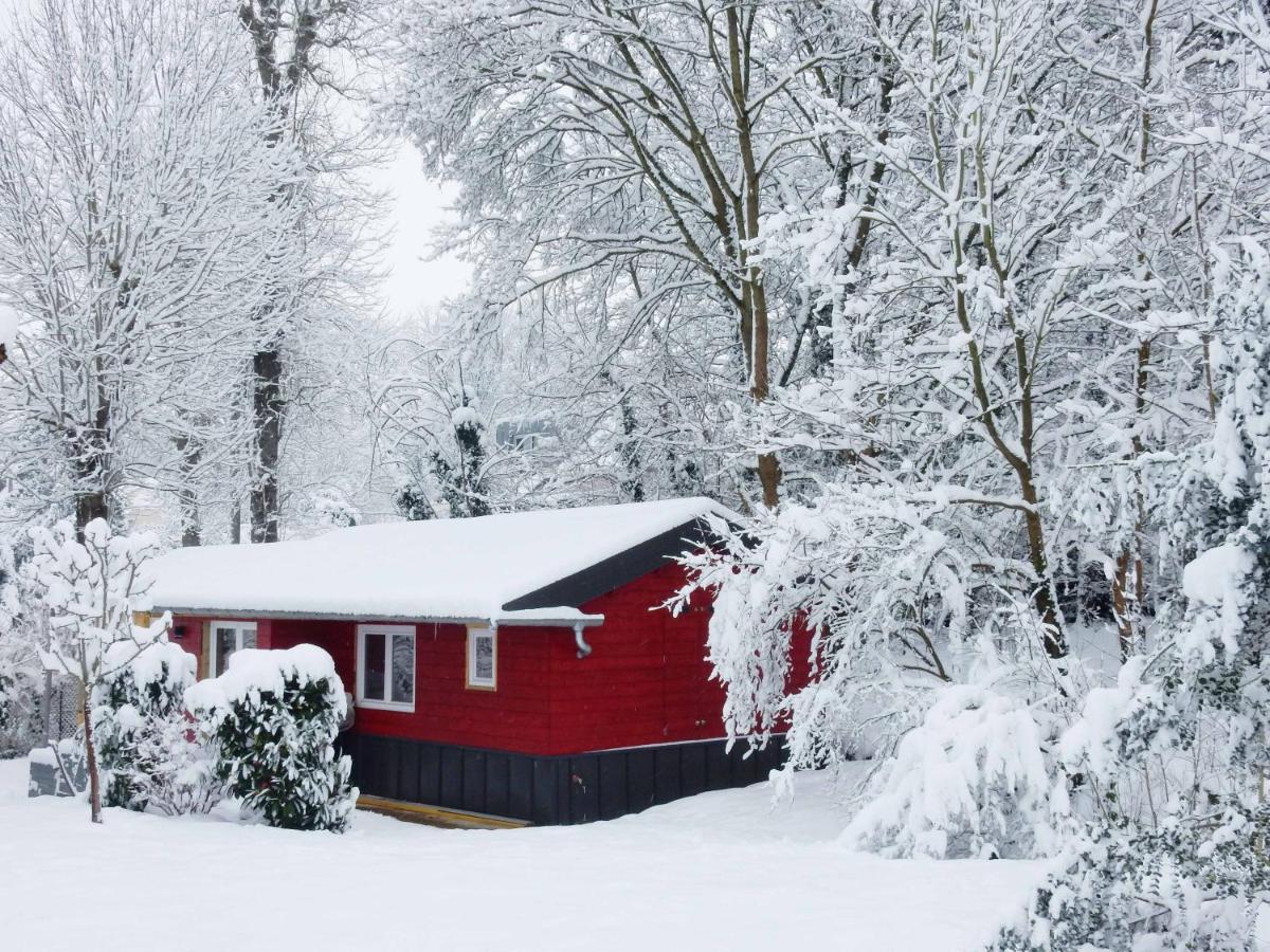 Le Cabanon De Chessy Bed & Breakfast Exterior foto