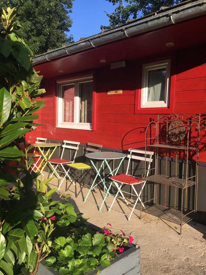 Le Cabanon De Chessy Bed & Breakfast Exterior foto