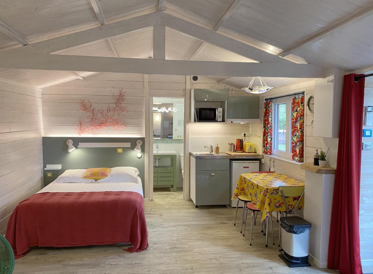 Le Cabanon De Chessy Bed & Breakfast Exterior foto